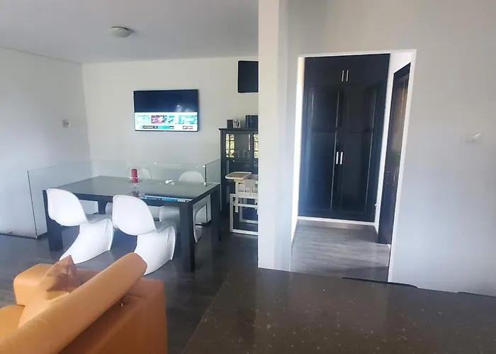 Stylish In Тегесте